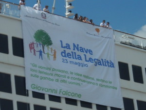 Palermo, la nave della legalità