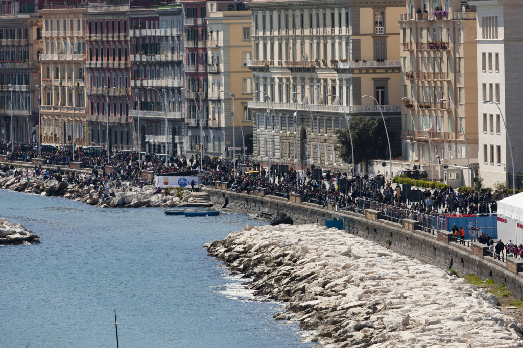 Campania resta Zona Arancione, i ristoratori di Napoli ...
