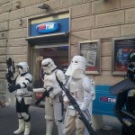 I personaggi di Star Wars sbarcano a via Toledo (FOTO)