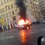 Vomero basso: stamane in via Salvator Rosa brucia un'auto