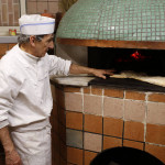 Papa Francesco, a Napoli una pizza con le sue sembianze