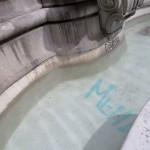 Fontana Monteoliveto di nuovo vandalizzata