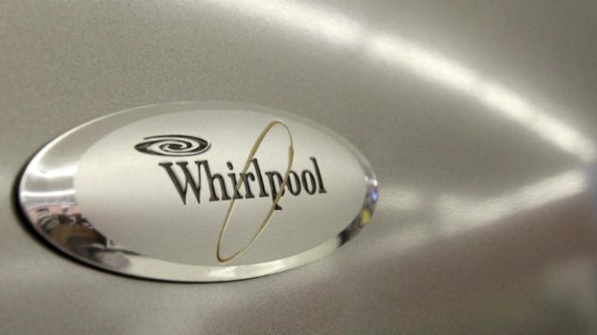 Lavoratori Whirlpool Di Carinaro Davanti Al Consolato Americano