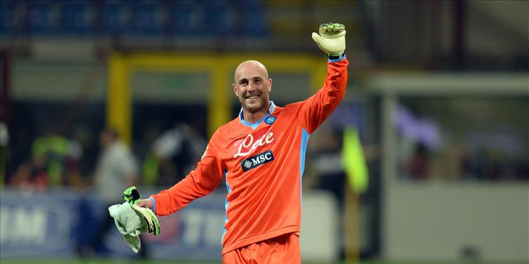 Il Napoli pronto a riabbracciare il portiere Reina