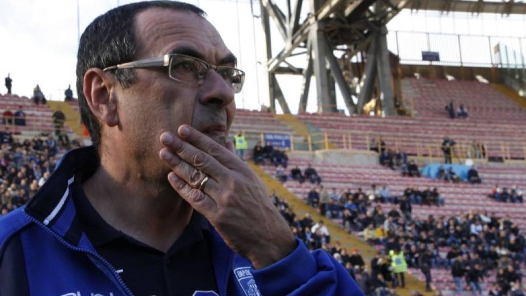 Sarri: "Sono emozionato ma resto quello di sempre. In panchina continuerò ad andare in tuta"