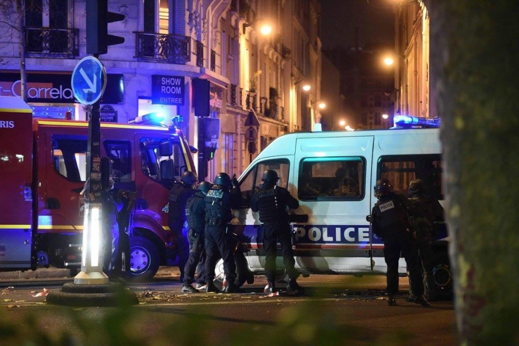 Parigi sotto attacco