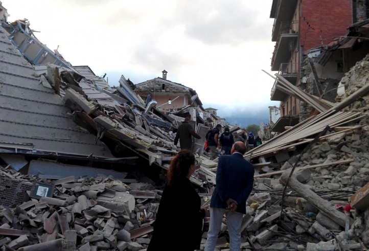 Terremoto: campo accoglienza e unità cinofili dalla Regione Campania