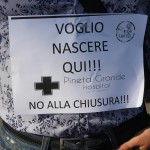 Castel Volturno: manifestazione contro chiusura dell'ospedale Pineta Grande (Video-Interviste-Foto)