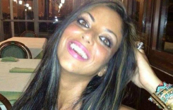 Morte Tiziana Cantone Medico Della Difesa Fu Strangolata 