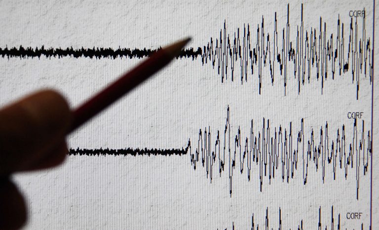 Scossa di terremoto nella notte a Pozzuoli, boato avvertito in tutta l’area flegrea