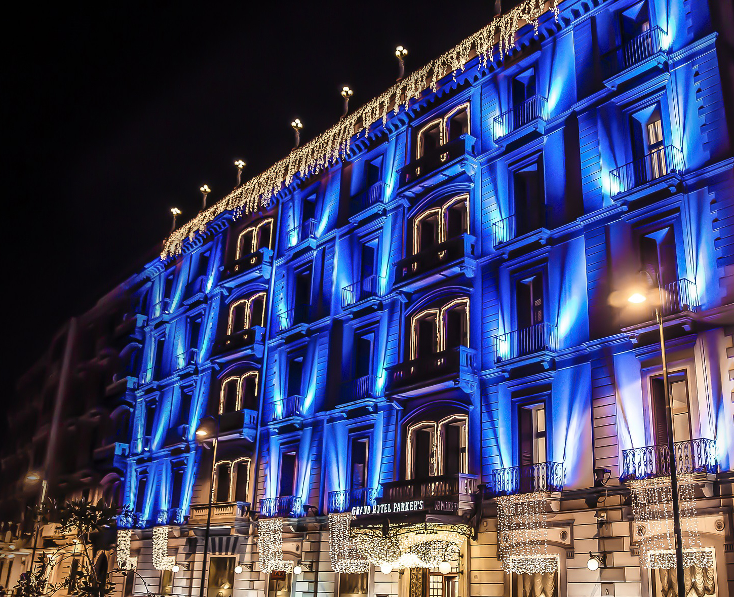 Grand Hotel Parker’s: “Mamma ti aspetto in terrazza” Grand Hotel Parker’s: