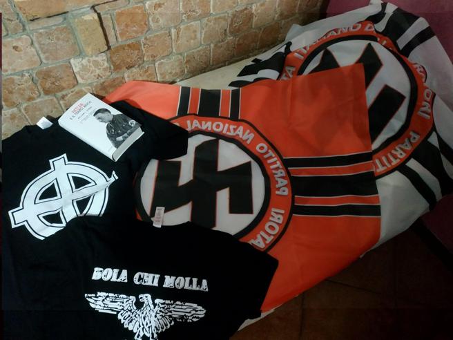 Associazione neonazista a Napoli: 26 indagati