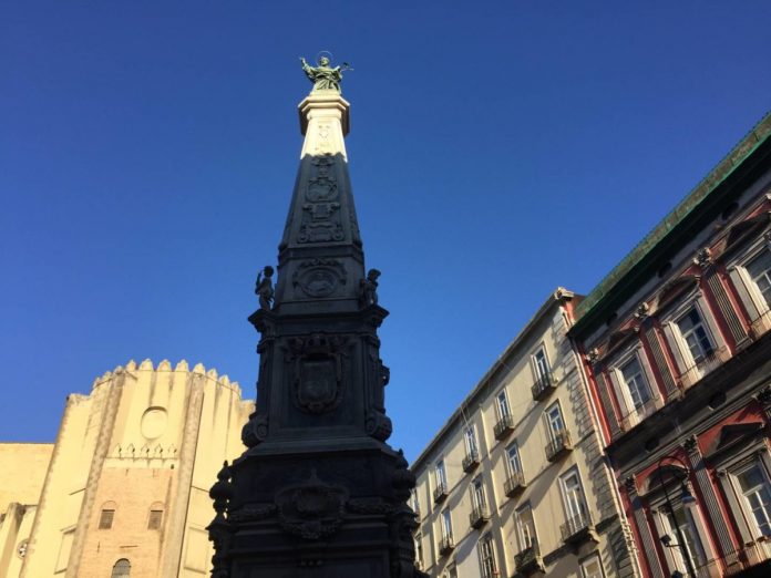 Piazza San Domenico e il fantasma di Maria D'Avalos