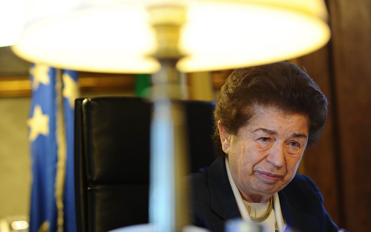 Morte Rosa Russo Iervolino, i figli: "Nostra madre è a casa, serena e in salute"