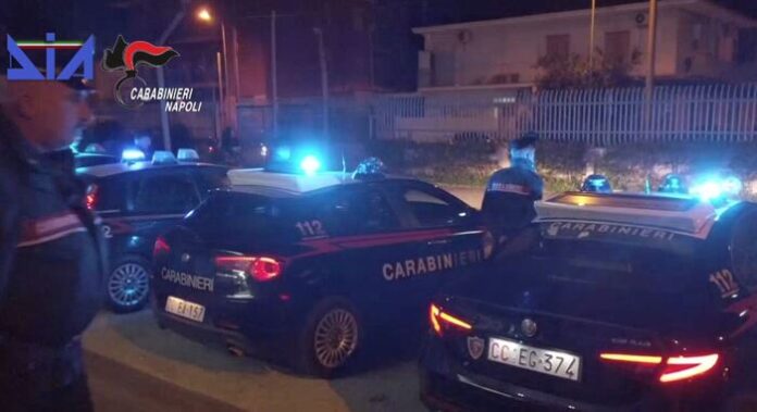 Camorra, estorsioni e inchino della Madonna davanti alla casa del boss: 25 arresti nel Nolano