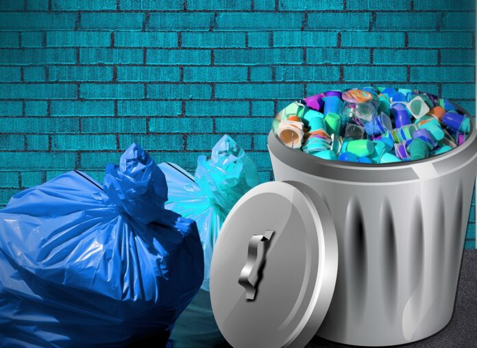 Challenge dei rifiuti, la pazza idea dei giovani di Giugliano