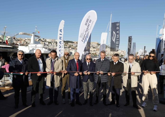 Manfredi inaugura Salone Navigare: “La città necessita di un piano concreto sulla portualità e la diportistica”