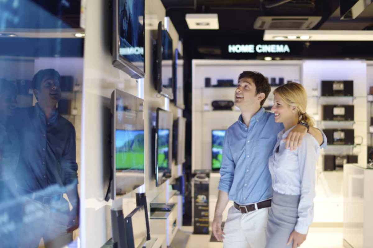 ra le agevolazioni previste, una delle più significative è la possibilità di acquistare dispositivi informatici come PC, tablet e smartphone