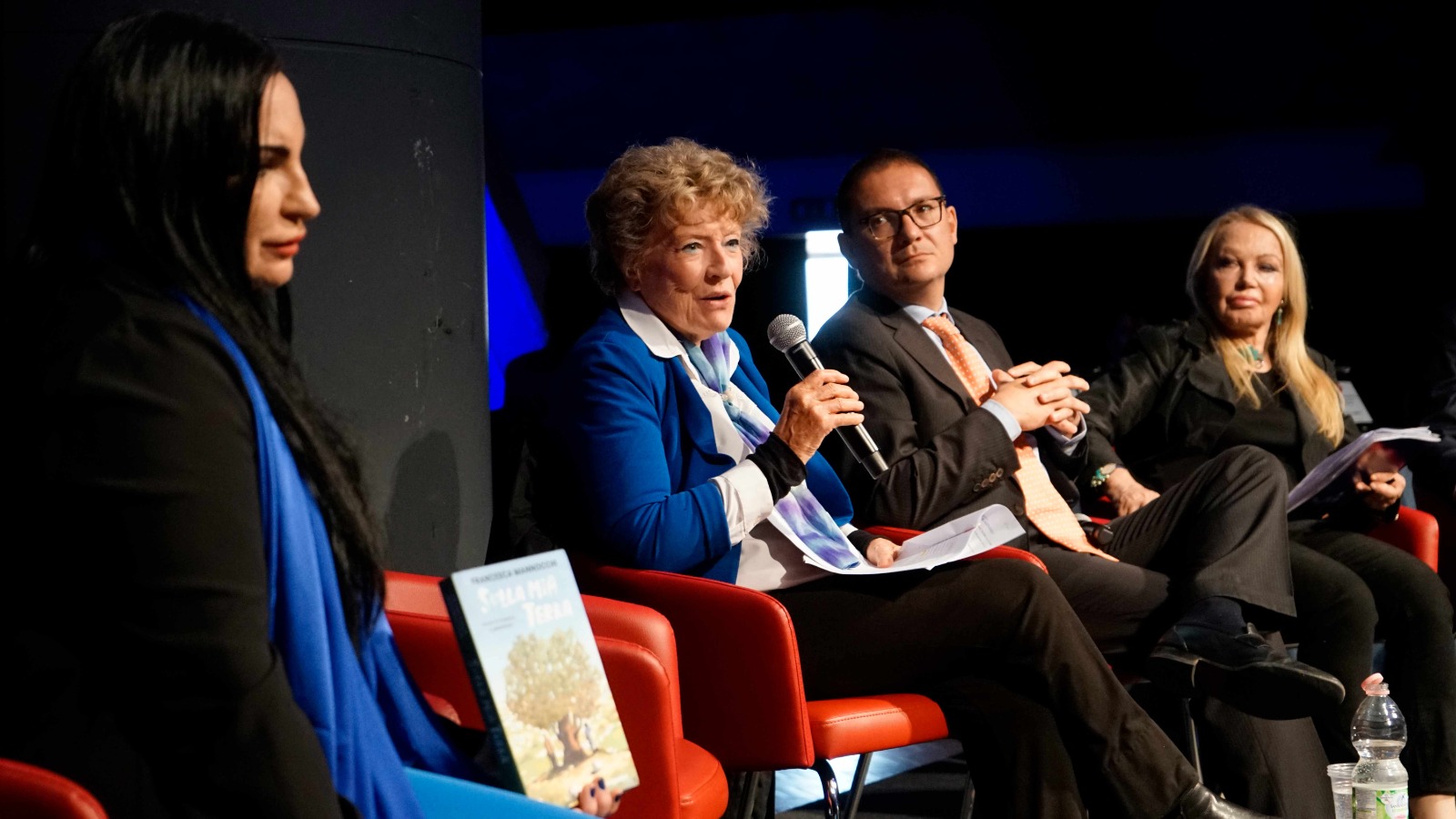 Terremoto e talento: il Premio Elsa Morante tra scosse e applausi di migliaia di ragazzi