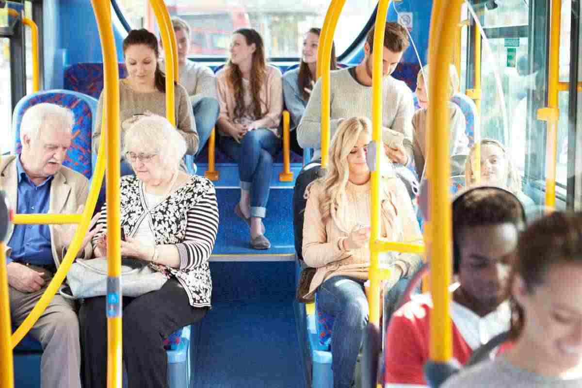 Eri senza biglietto e hai preso una multa sull'autobus? ecco come fare a non pagarla