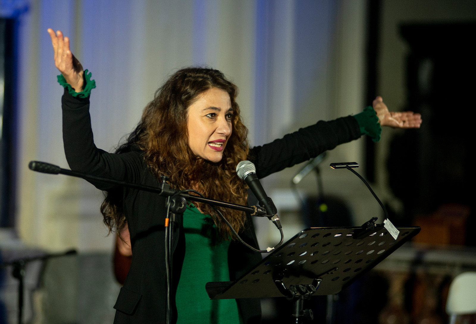 "Fuochi di passioni", itinerari e momenti performativi a Napoli