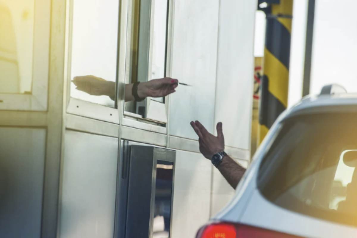 Il sistema Free Flow si basa su una rete di portali equipaggiati con telecamere e sensori di ultima generazione