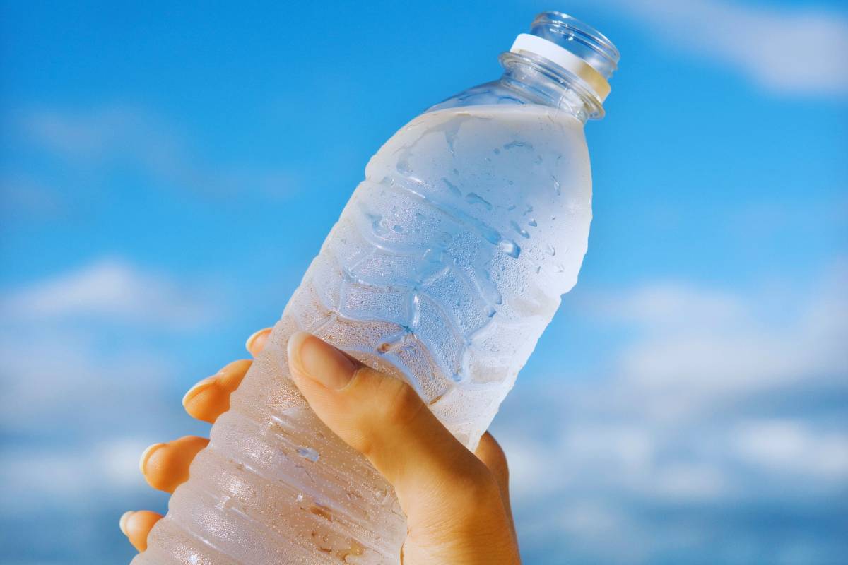 con il trucco "della bottiglia" rinfreschi casa a costo zero