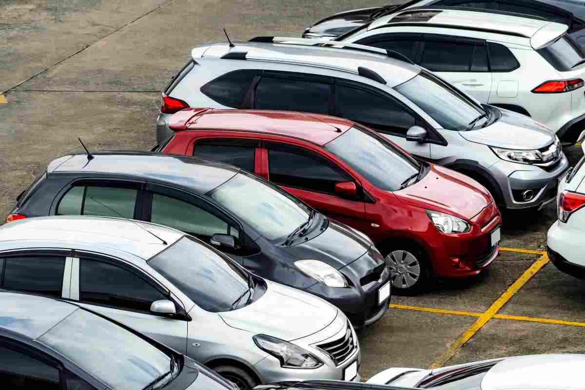 Puoi parcheggiare davanti a un cancello: ecco di cosa si tratta