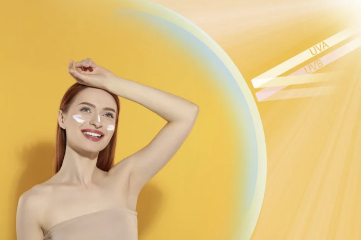 Tra le ultime tendenze virali, soprattutto su TikTok, si stanno affermando gli sunscreen patch o UV stickers,