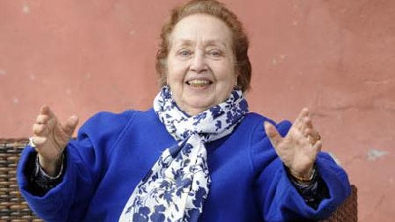 Addio a Pia Velsi, l’attrice cresciuta a Napoli che recitò con Troisi e De Crescenzo