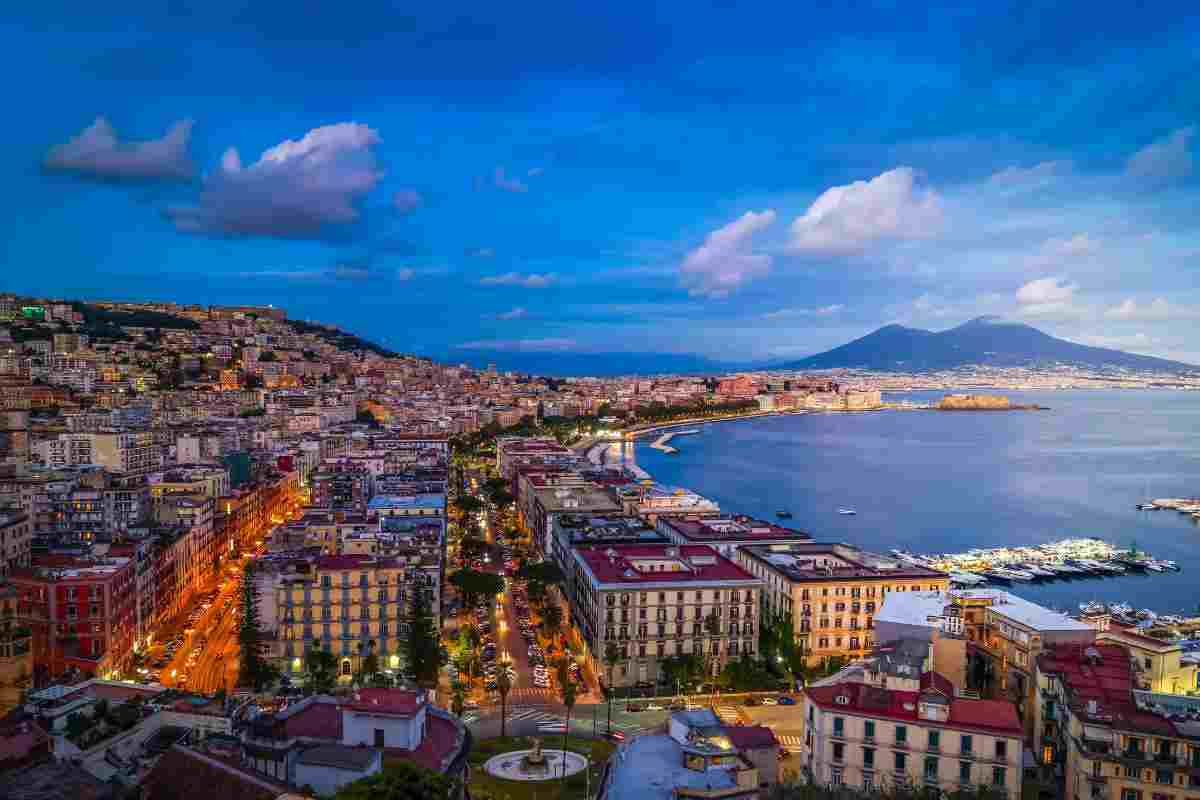 Natale in valigia, boom di partenze per la fine del 2025