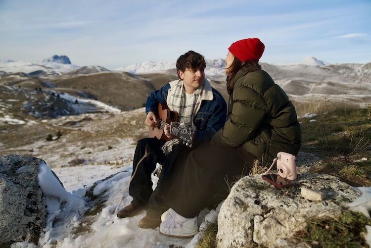 Gabriele Esposito, uscito "Pe' sempe": nuovo singolo, concerto al Troisi e colonna sonora al cinema