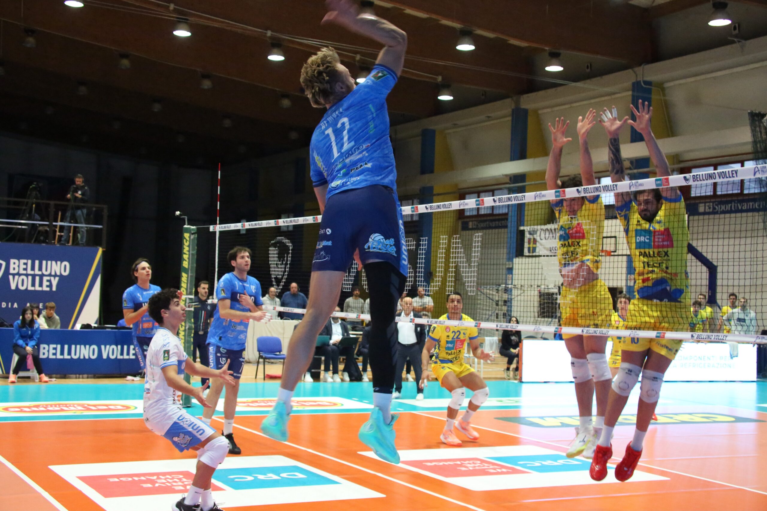 UNION NAPOLI, CHE CUORE MA CHE BEFFA! RIMONTA DA APPLAUSI, BELLUNO VINCE AL TIE-BREAK